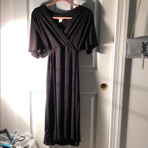 Jaclyn Smith dress